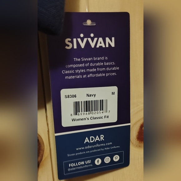 Scrubs For Women Navy Medical Surgical Nurse Top Classic Fit With Pockets Medium - Picture 4 of 8